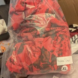 Pink Roses Vacation Dress XL NWT